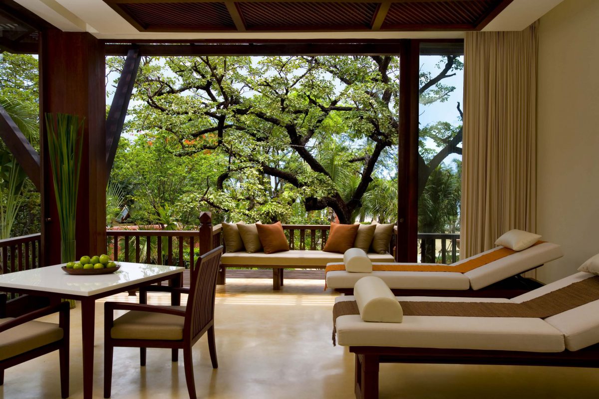 Barai Balcony Suite Treatment Area